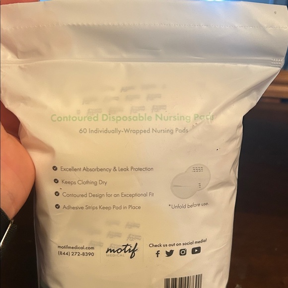 Motif Medical Nursing Pads Brand New Sealed - Picture 3 of 3